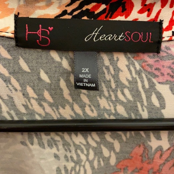 Pink/Red Patterned Top - Picture 2 of 4